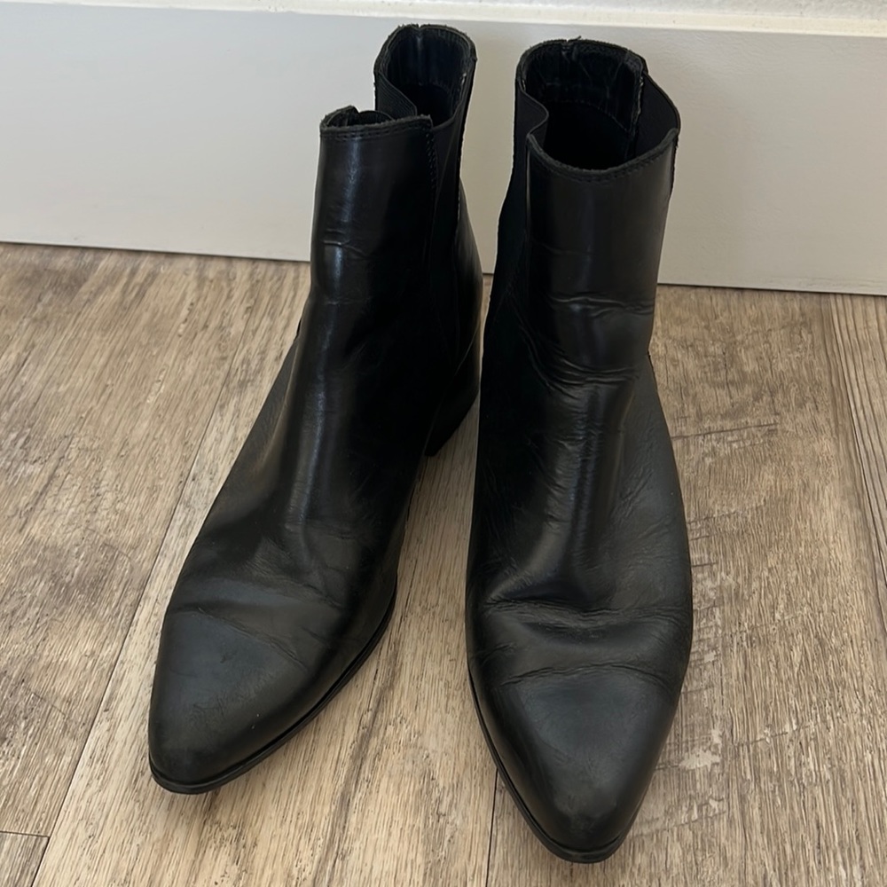 Urban outfitters booties